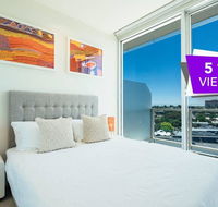 Blue Moon at Watson - Wifi - Gym - Pool - Cafe - Renee