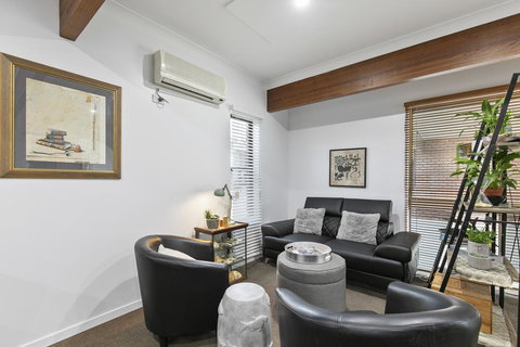 Blue Shades Motel - Renee 1