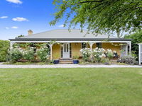 Business in Berrima NSW Renee Renee