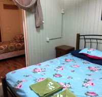 Bluff Hotel - Renee