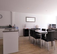 Boardwalk Apartment 6 - Qld Realsetate