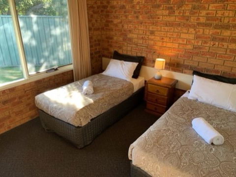 Broadford Sugarloaf Motel - Renee 1