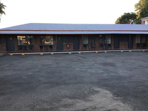 Bryants Motel - Renee 2