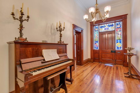 Bungala House 1856 - Swimm 3