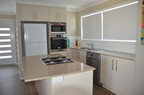 Bunya Vista Accommodation - Renee 0