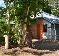 Bushland Cottages and Lodge - Petrol Stations