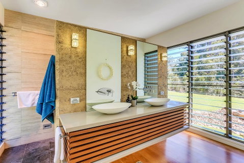 Calanthe Acreage - Doonan - Internet Find 3