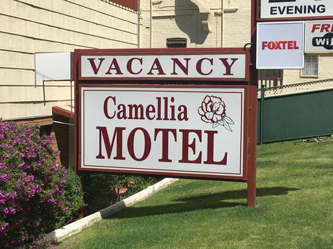 Camellia Motel - Internet Find 0