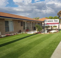 Cameo Inn Motel - Renee