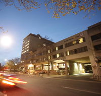 Canberra City YHA - Internet Find