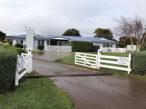 Cape View B And B - Internet Find 1