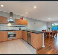 Cardiff St House - Renee
