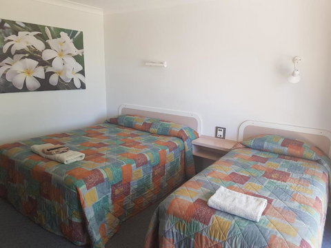 Carnarvon Gateway Motel - Renee 3