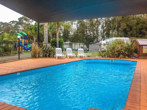 Caseys Beach Holiday Park - Renee 2