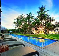 Castaways Resort  Spa On Mission Beach - Petrol Stations