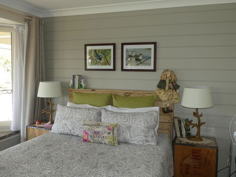 Cedarview Bed & Breakfast - Renee 2