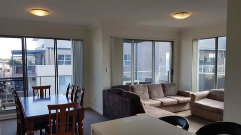 Centenary Park Apartments - Renee 0