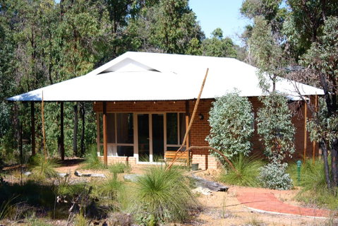 Chalets On Stoneville - Internet Find 0