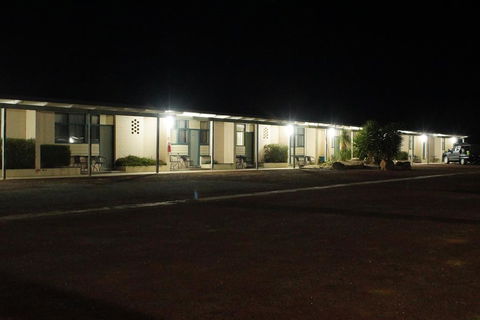 Charlton Motel - Internet Find 2
