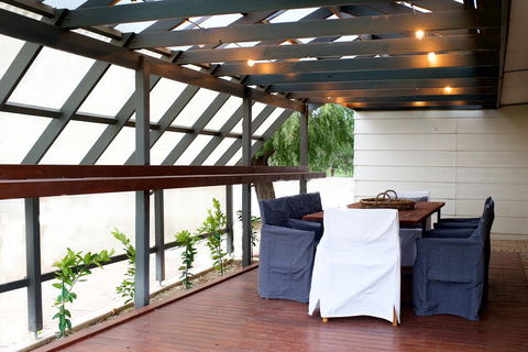 Cirillo Guest House - Petrol Stations 1