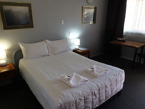 Civic Motel Grafton - Renee 2