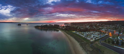 Clyde View Holiday Park - Renee 0