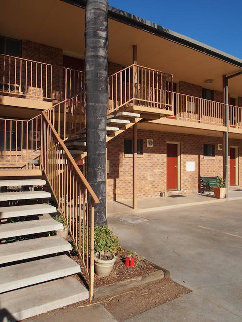 Cobar Town & Country Motor Inn - Renee 3