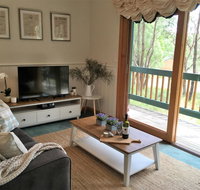 Cockatoo Cottages - Qld Realsetate