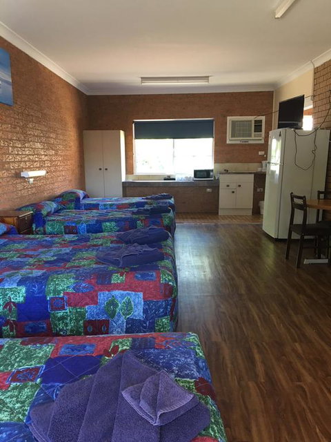 Coonamble Motel - Qld Realsetate 3