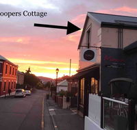 Coopers Cottage Battery Point - Internet Find
