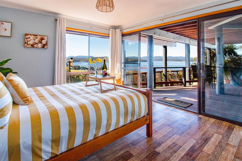 Coota Views Unit - Renee 1