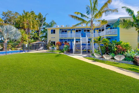 Coral Inn Boutique Hotel - Internet Find 2