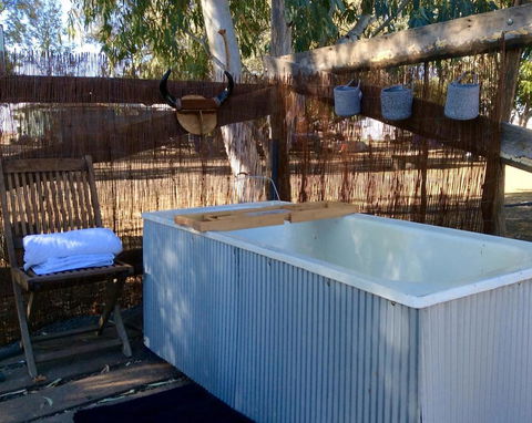 Corella Creek Country Farm Stay - Qld Realsetate 1