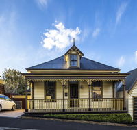 Corinda Contemporary - Renee
