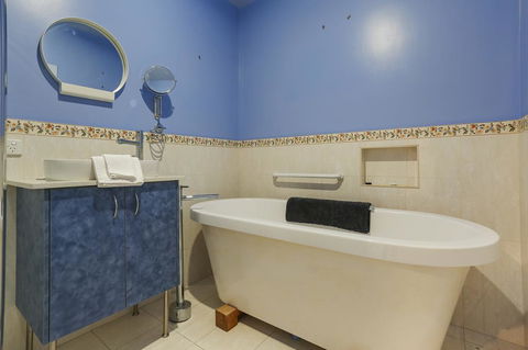 Cornwall Cottage, 3 Bedroom, Fantastic View - Swimm 1