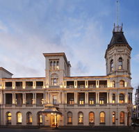 Craig's Royal Hotel - Internet Find