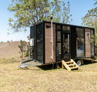 Dam It Getaway Tiny House - Renee