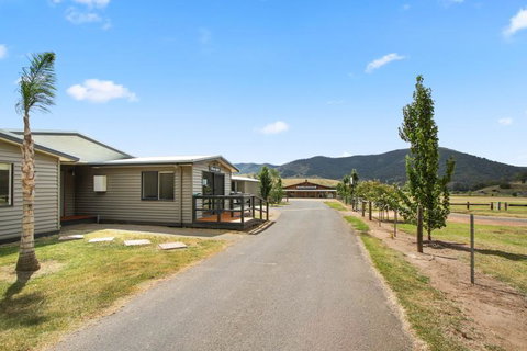 Dargo River Inn - Renee 1