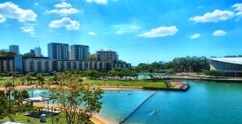 Darwin Deluxe Apartments - Renee 1