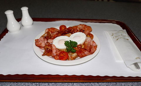 Deniliquin Country Club Motor Inn - Renee 3