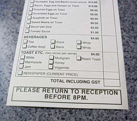 Deniliquin Country Club Motor Inn - Renee 1