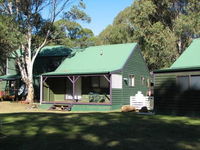 Derwent Bridge Chalets  Studios