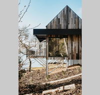 Deviot Boat House - Internet Find