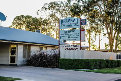 Dirranbandi Motor Inn - Internet Find 0