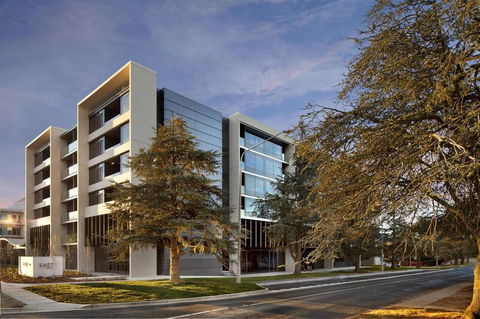East Hotel And Apartments - Internet Find 0