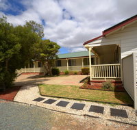 Echuca Holiday Units - Renee