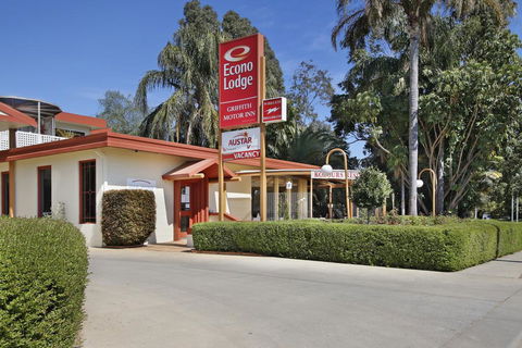 Econo Lodge Griffith Motor Inn - Swimm 0