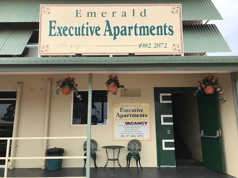 Emerald Executive Apartments - Internet Find 2