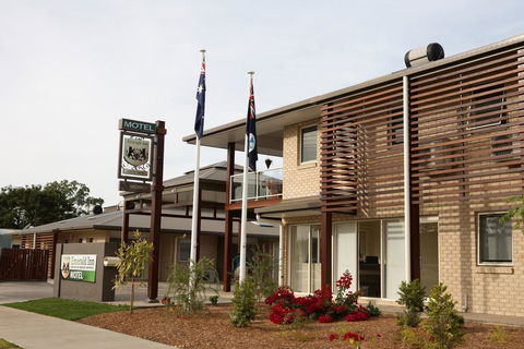 Emerald Inn - Internet Find 1