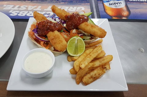 Exchange Hotel Blayney - Renee 3